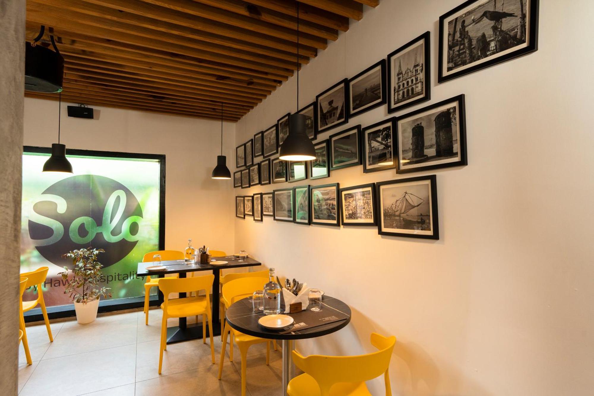 Solo Inn By Hawk Hospitality Kochi Exterior foto